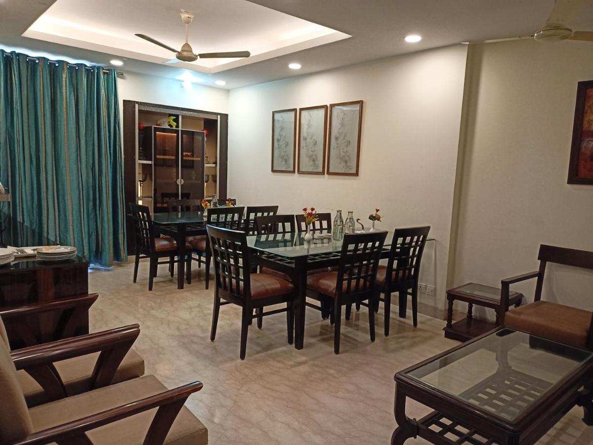 Hermitage By The Cosy Hotels Near Lotus Temple New Delhi Exteriör bild