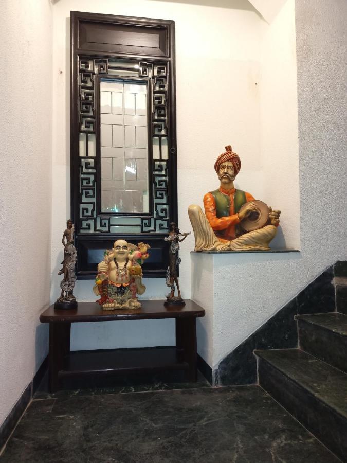 Hermitage By The Cosy Hotels Near Lotus Temple New Delhi Exteriör bild