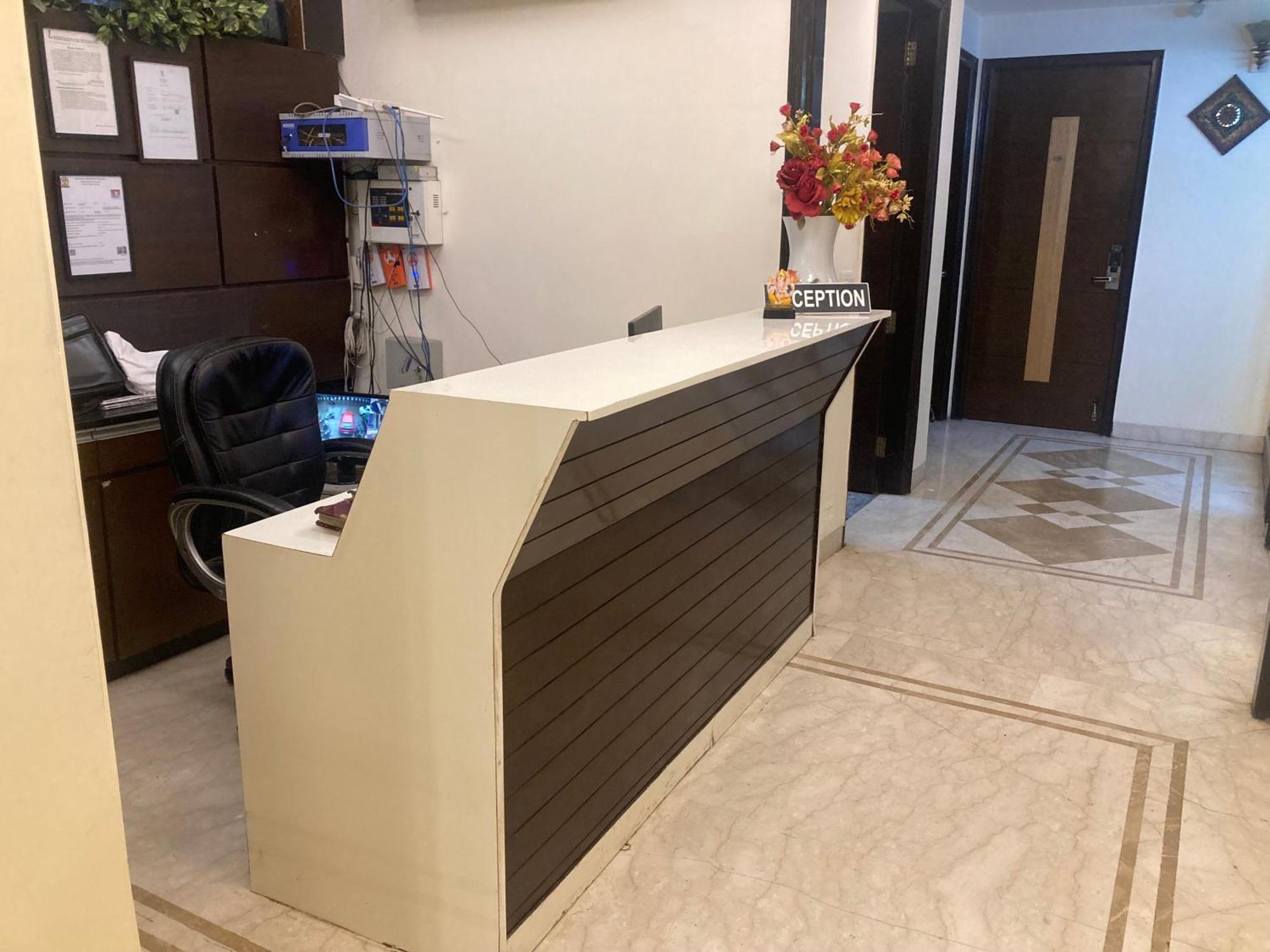 Hermitage By The Cosy Hotels Near Lotus Temple New Delhi Exteriör bild