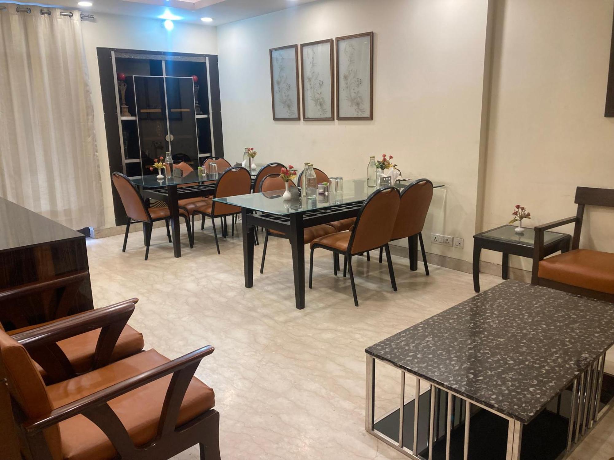 Hermitage By The Cosy Hotels Near Lotus Temple New Delhi Exteriör bild