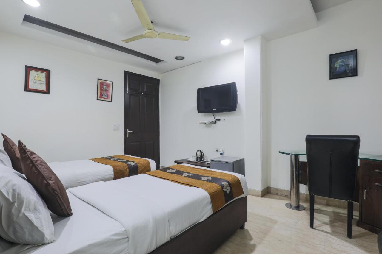 Hermitage By The Cosy Hotels Near Lotus Temple New Delhi Exteriör bild