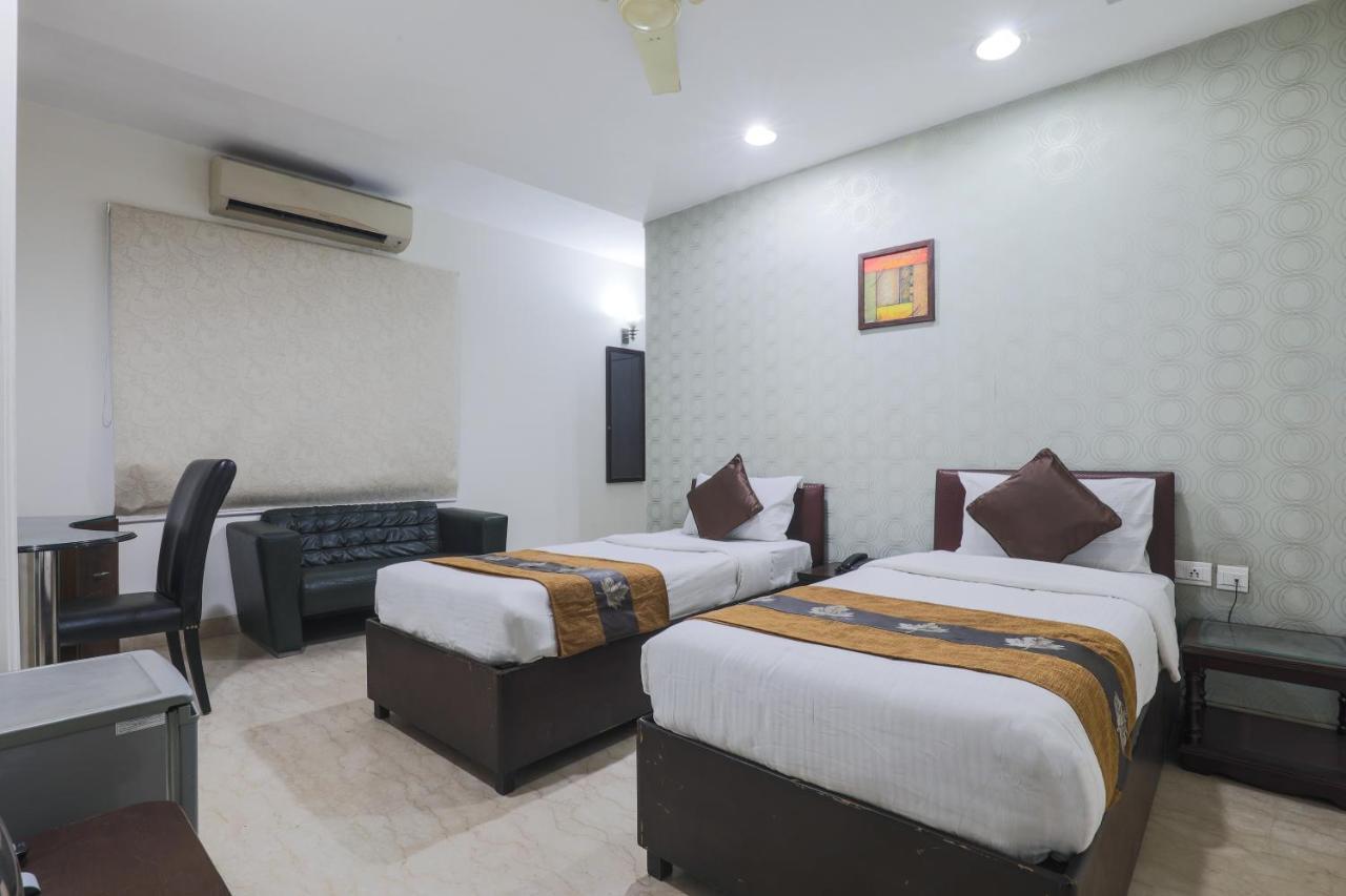 Hermitage By The Cosy Hotels Near Lotus Temple New Delhi Exteriör bild
