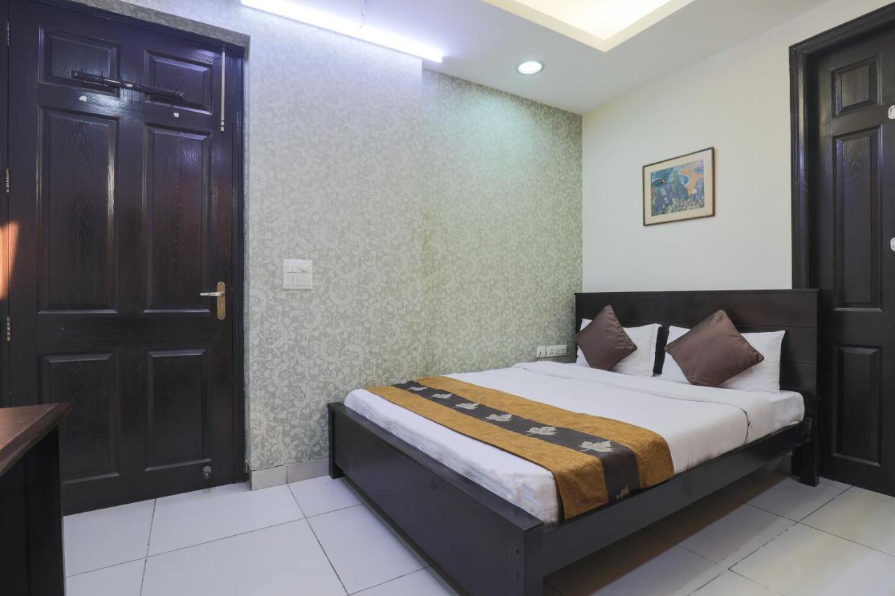 Hermitage By The Cosy Hotels Near Lotus Temple New Delhi Exteriör bild